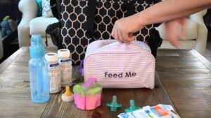 How to organize diaper bag